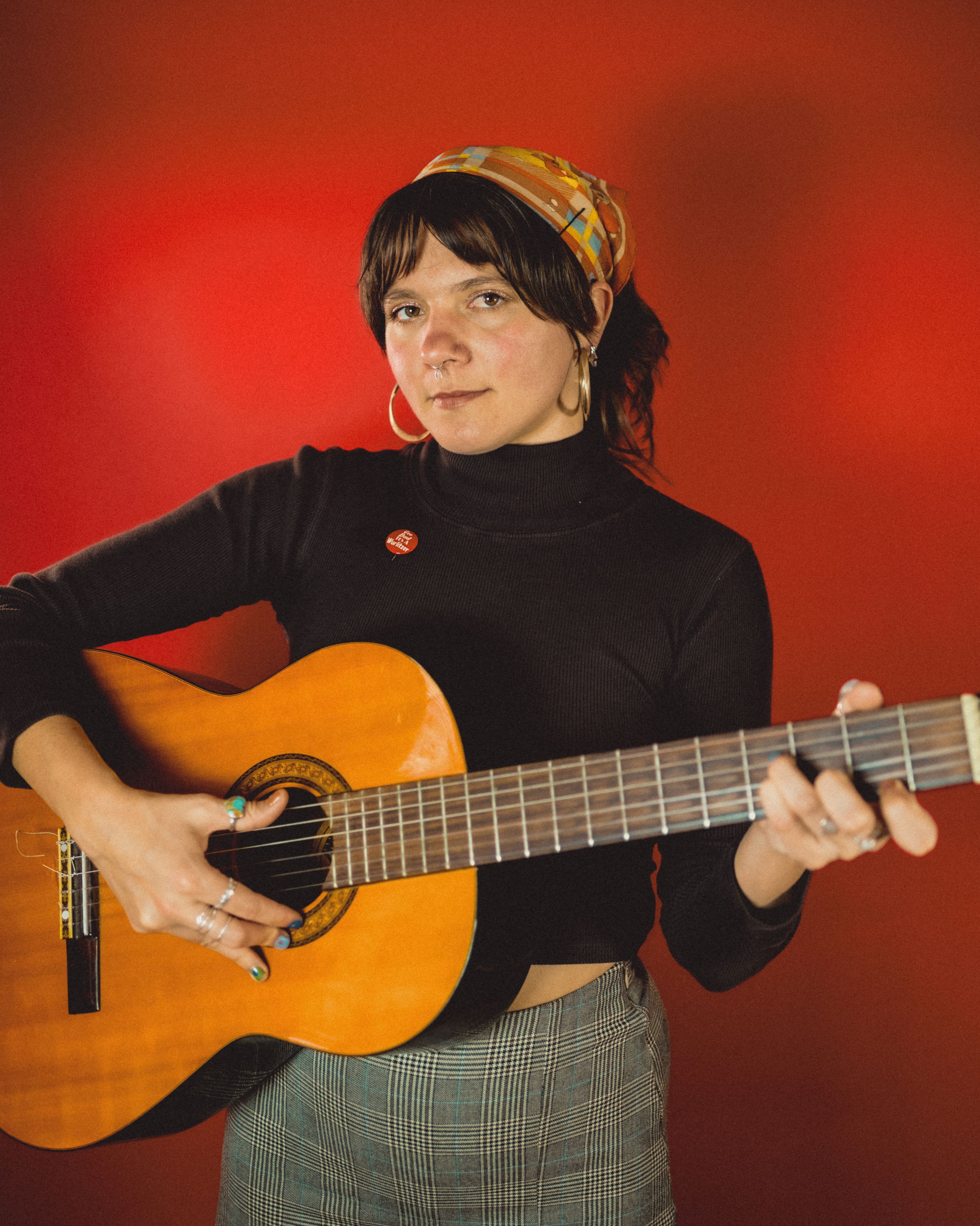 photo of the artist Mae Powell