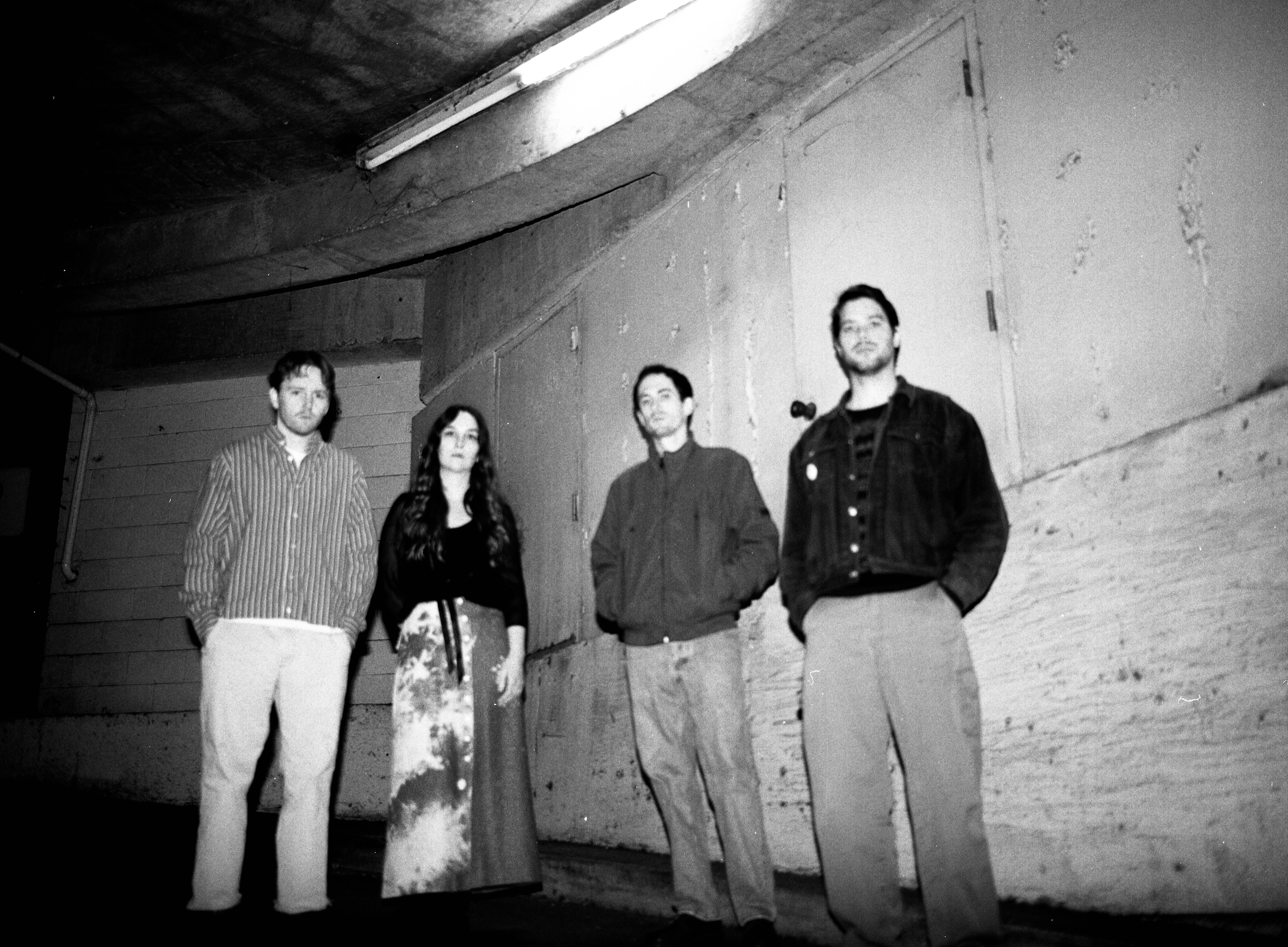 portrait photo of the band Teethe